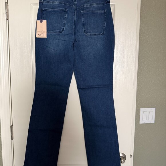 NYDJ brand new, size 8 32" inseam, high waist - Picture 2 of 3